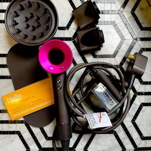 Dyson Supersonic Hair Dryer HD01 First Generation